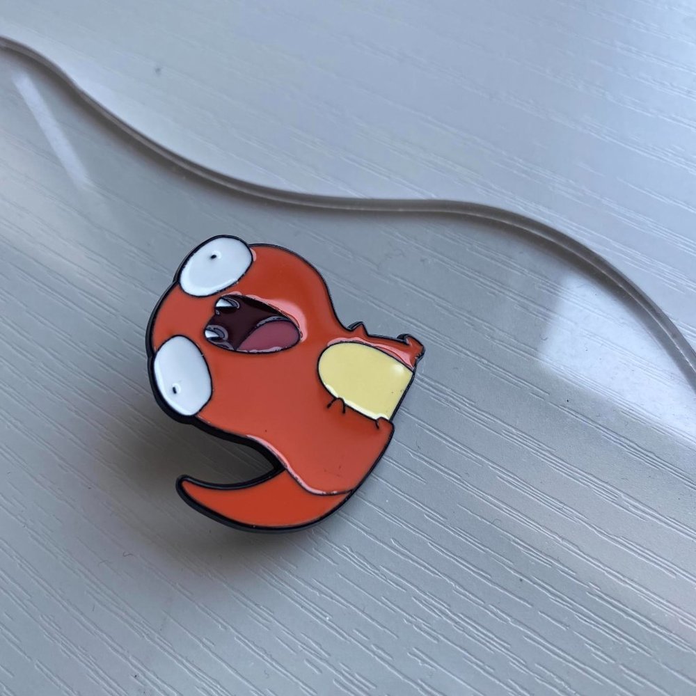 Charmander Pokemon Pin - Picture 2 of 4